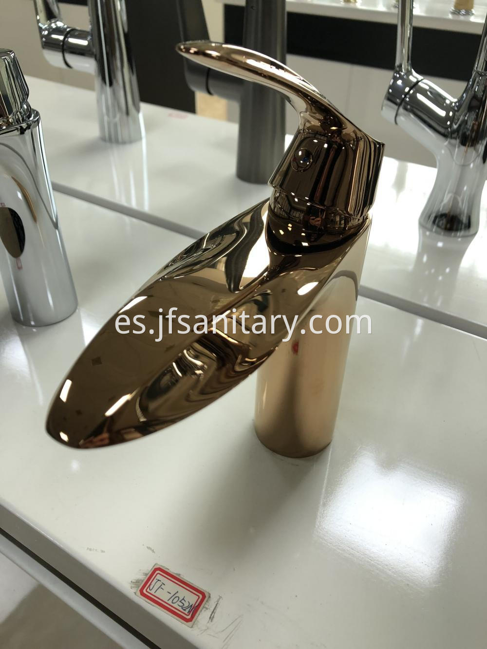 Luxury Brass Unique Design Wash Basin Faucets